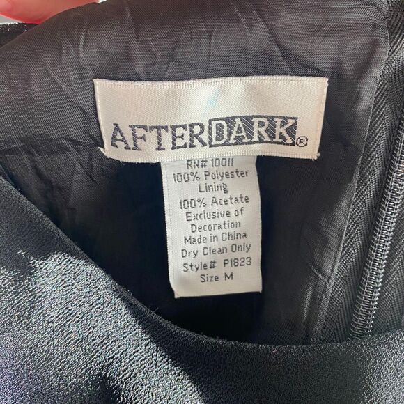 Early 2000's Whimsygoth Black Sheer Mesh Beaded Floral Embroidered Tank Top M - Picture 5 of 5